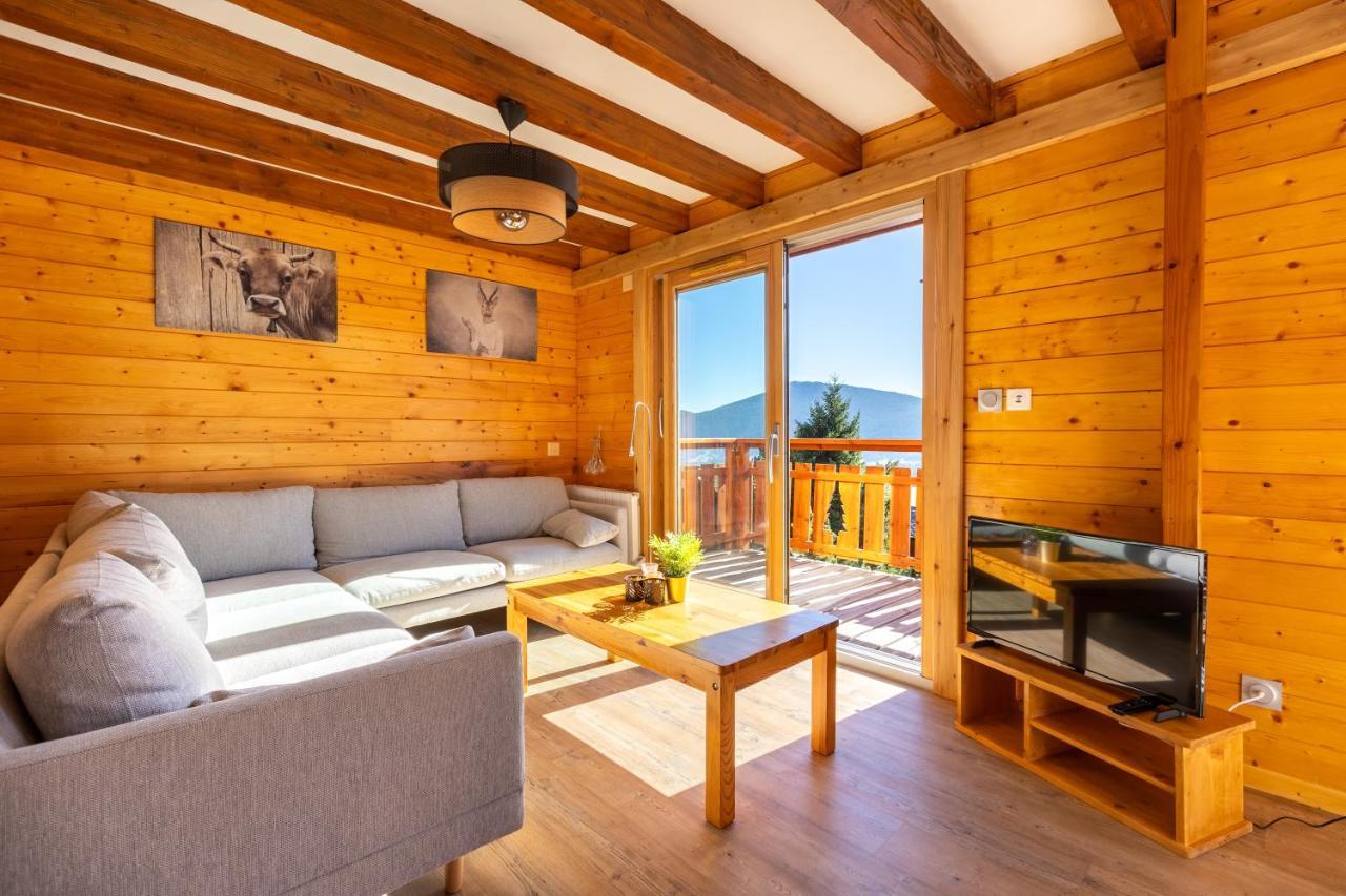 Chalet Les Tilleuls - Jolie Vue Montagne Et Lac Les Angles  Kültér fotó